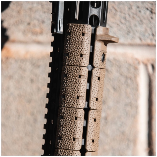 Magpul - M-LOK Rail Cover Type 2 / FDE - Image 2