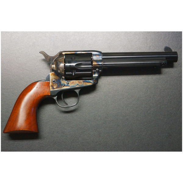 Uberti - Revolver / 1873 Cattleman / 0411 / 5.5 / .45 Colt